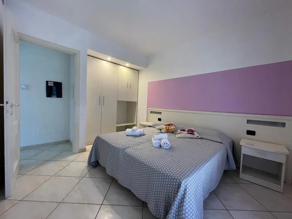 Pisa Beach Park Aparthotel Tirrenia