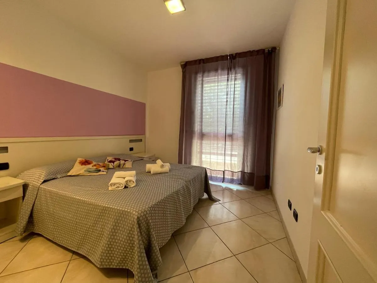 Pisa Beach Park Aparthotel Tirrenia