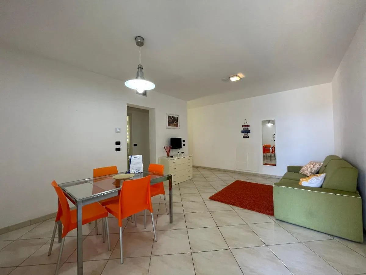 Pisa Beach Park Aparthotel Tirrenia
