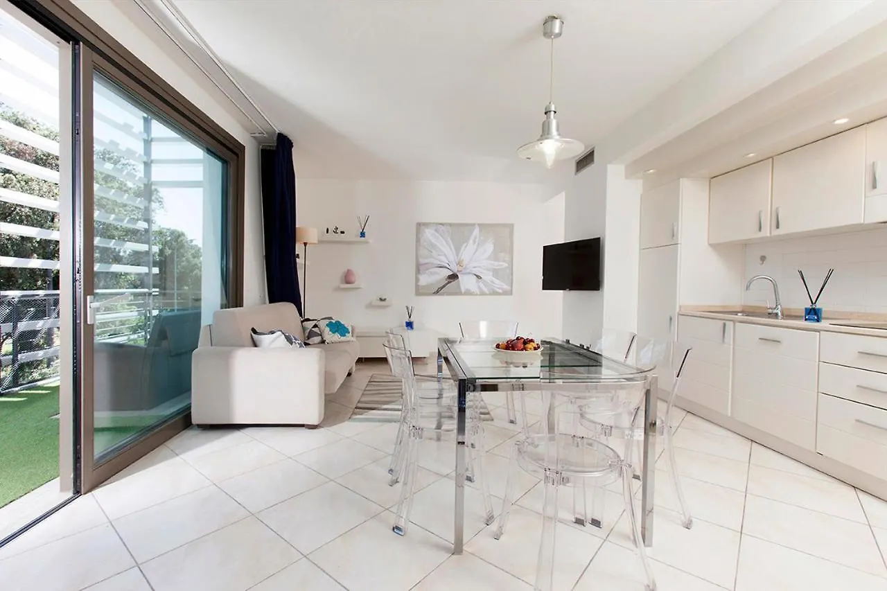 Pisa Beach Park Aparthotel Tirrenia 0*,  Italy