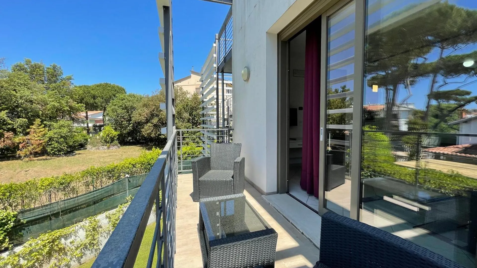 Pisa Beach Park Aparthotel Tirrenia